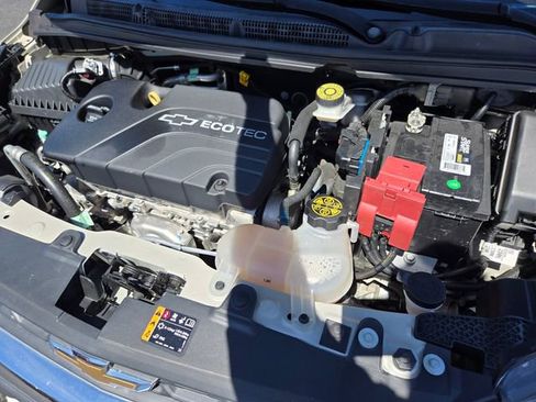 Used 2020 Chevrolet Spark LT FWD image 23