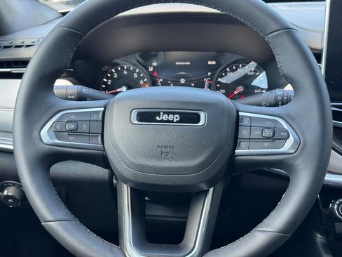 Used 2024 Jeep Compass Limited AWD/4WD image 13