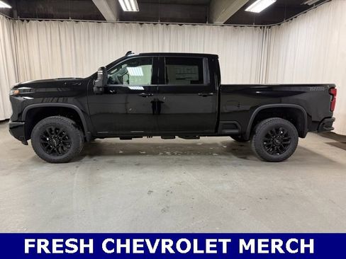 New 2026 Chevrolet Silverado 3500 LTZ w/ LTZ Plus Package image 13