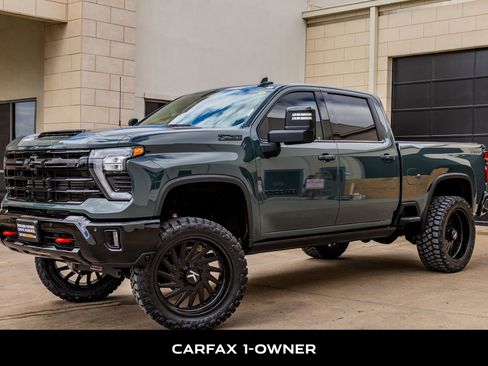 Used 2025 Chevrolet Silverado 2500 LTZ w/ Trail Boss Package image 5