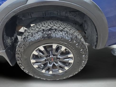 Used 2020 Nissan Titan PRO-4X w/ Pro-4x Convenience Package AWD/4WD image 33