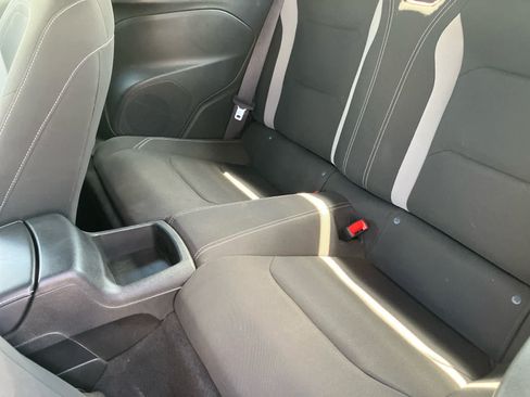 Used 2023 Chevrolet Camaro LT RWD image 28
