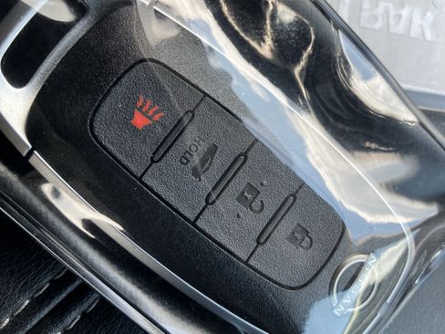 Used 2024 Nissan Sentra SV FWD image 36