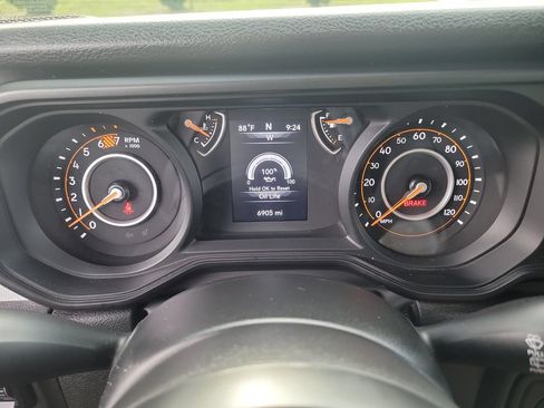 Certified 2025 Jeep Wrangler Sport AWD/4WD image 33