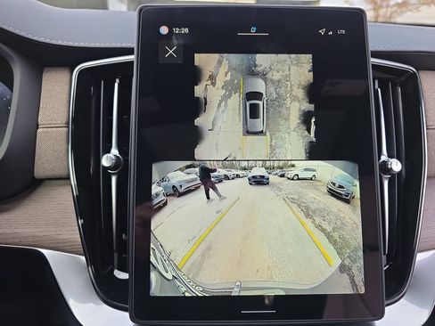 New 2026 Volvo XC90 B6 Plus image 35