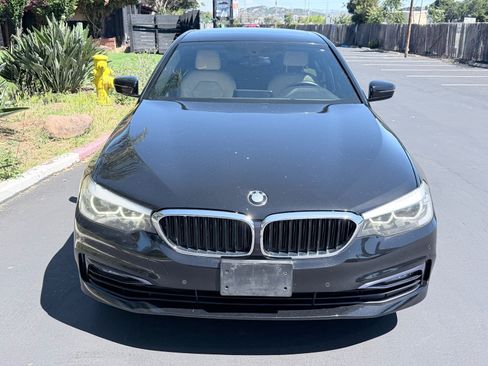 Used 2018 BMW 530i RWD image 7