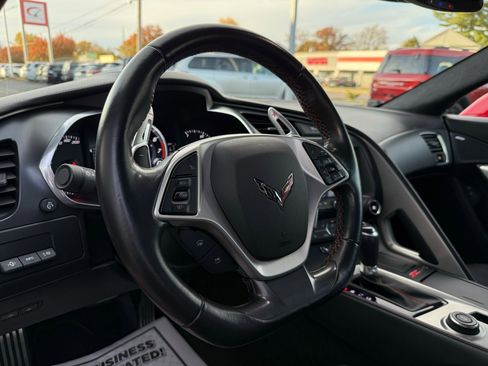 Used 2017 Chevrolet Corvette Stingray Coupe image 41