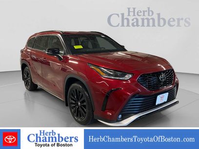 Used 2024 Toyota Highlander XSE
