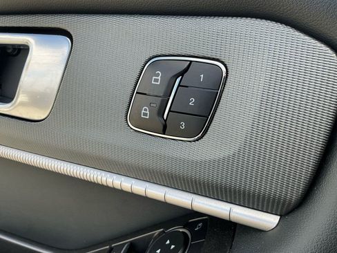 Used 2025 Ford Explorer ST-Line w/ Premium Package image 29