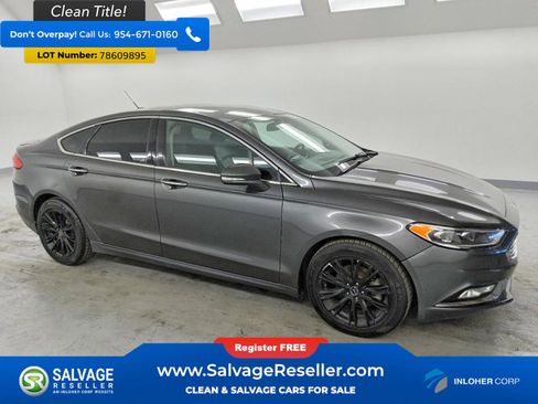 Used 2017 Ford Fusion SE w/ Fusion SE Technology Package FWD image 5