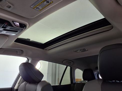 New 2025 Subaru Outback Onyx Edition image 15