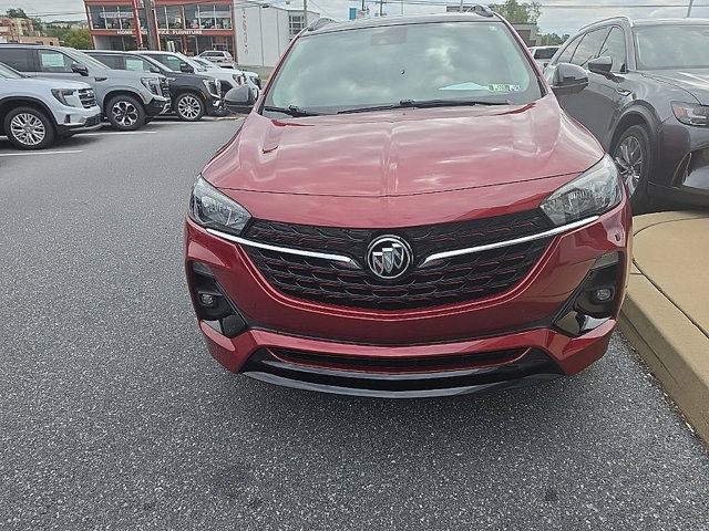 Used 2021 Buick Encore GX Select w/ Advanced Technology Package AWD/4WD image 3