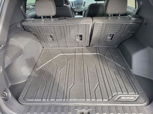 Used 2022 Chevrolet Equinox LT image 27