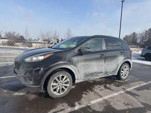 Certified 2022 Kia Sportage Nightfall Edition w/ Nighfall AWD Premium Package image 6