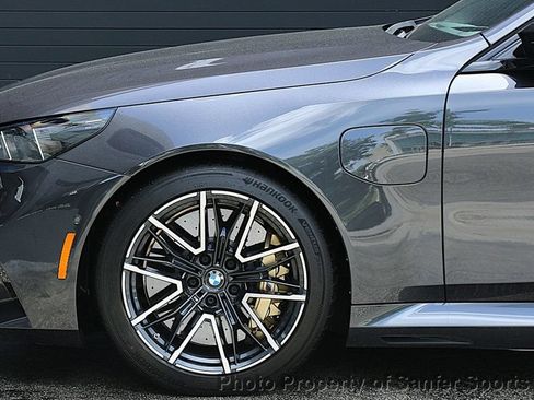 Used 2025 BMW M5 AWD/4WD image 13