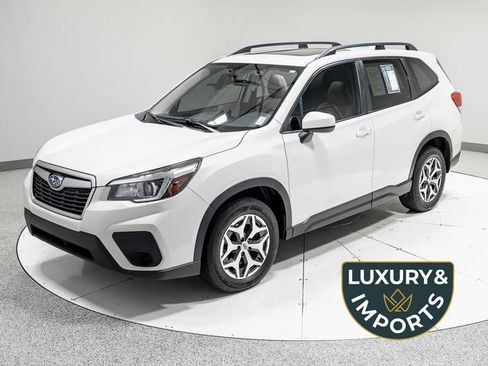 Used 2019 Subaru Forester Premium w/ All-Weather Package AWD/4WD image 1