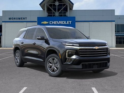 New 2027 Chevrolet Traverse LT w/ Driver Confidence Package FWD image 7