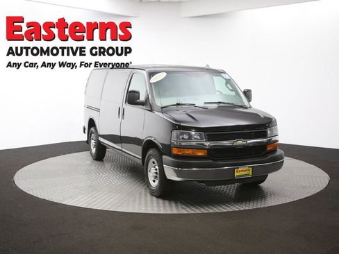 Used 2016 Chevrolet Express 2500 image 47