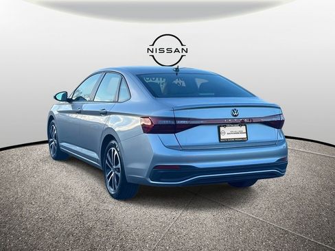 Used 2025 Volkswagen Jetta Sport image 6