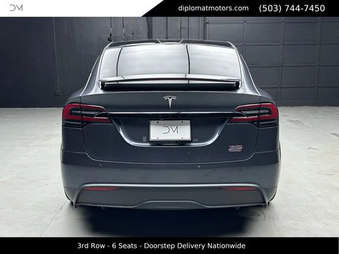 Used 2023 Tesla Model X Plaid image 5
