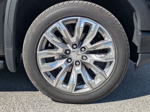 Used 2025 GMC Sierra 1500 Denali w/ Denali Reserve Package image 9