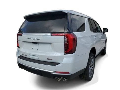 New 2026 GMC Yukon Denali w/ Denali Reserve Package AWD/4WD image 5