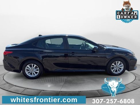 Used 2025 Toyota Camry LE FWD image 6