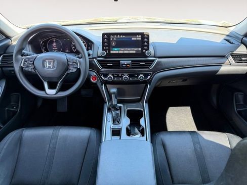 Used 2019 Honda Accord EX image 8