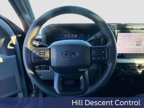 New 2026 Ford F250 XLT w/ XLT Premium Package AWD/4WD image 17