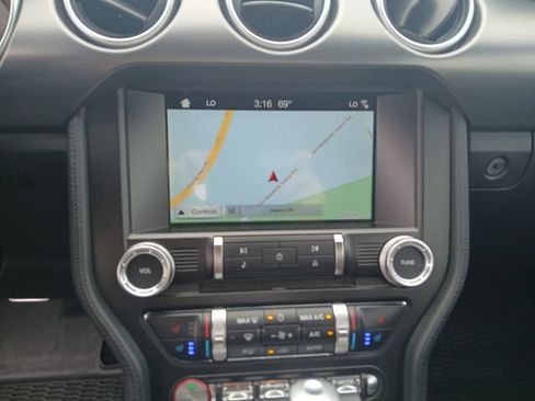 Used 2019 Ford Mustang GT Premium w/ Equipment Group 401A RWD image 14