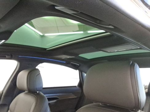 New 2025 Audi A8 L 3.0T image 32