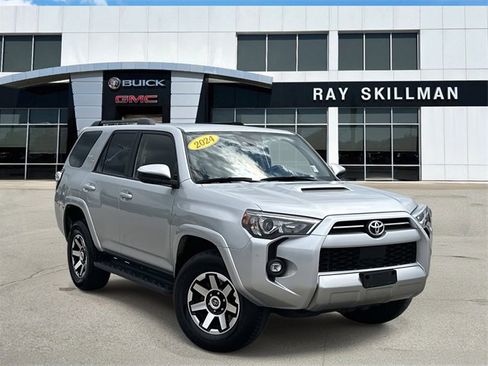 Used 2024 Toyota 4Runner TRD Off-Road image 1