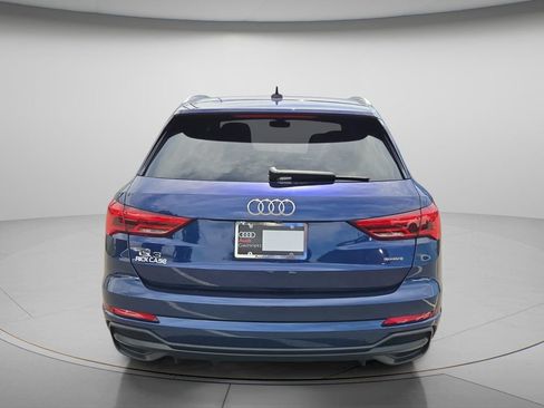 Used 2022 Audi Q3 2.0T Premium w/ Convenience Package AWD/4WD image 5