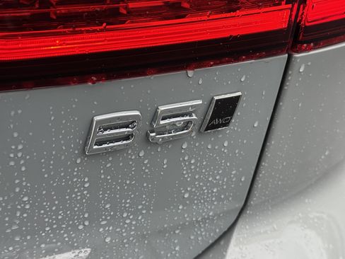 New 2026 Volvo V60 B5 Cross Country Plus w/ Protection Package Premier image 11