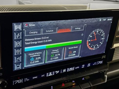 Used 2024 GMC Hummer EV 2X image 17