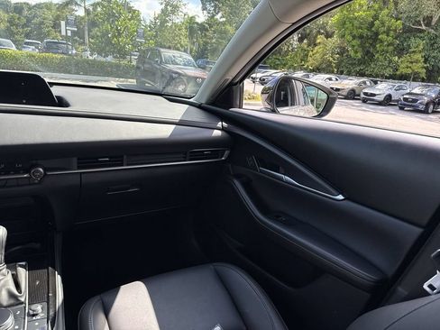 Certified 2024 MAZDA CX-30 AWD 2.5 S w/ Select Sport Pkg image 15