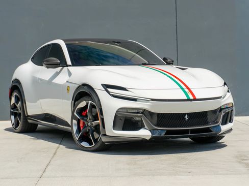 Used 2024 Ferrari Purosangue AWD/4WD image 5
