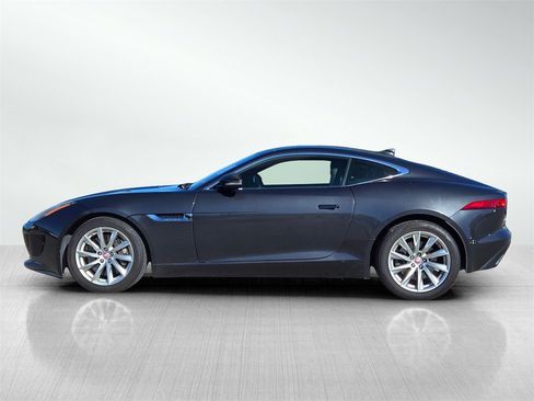 Used 2017 Jaguar F-TYPE Coupe image 7