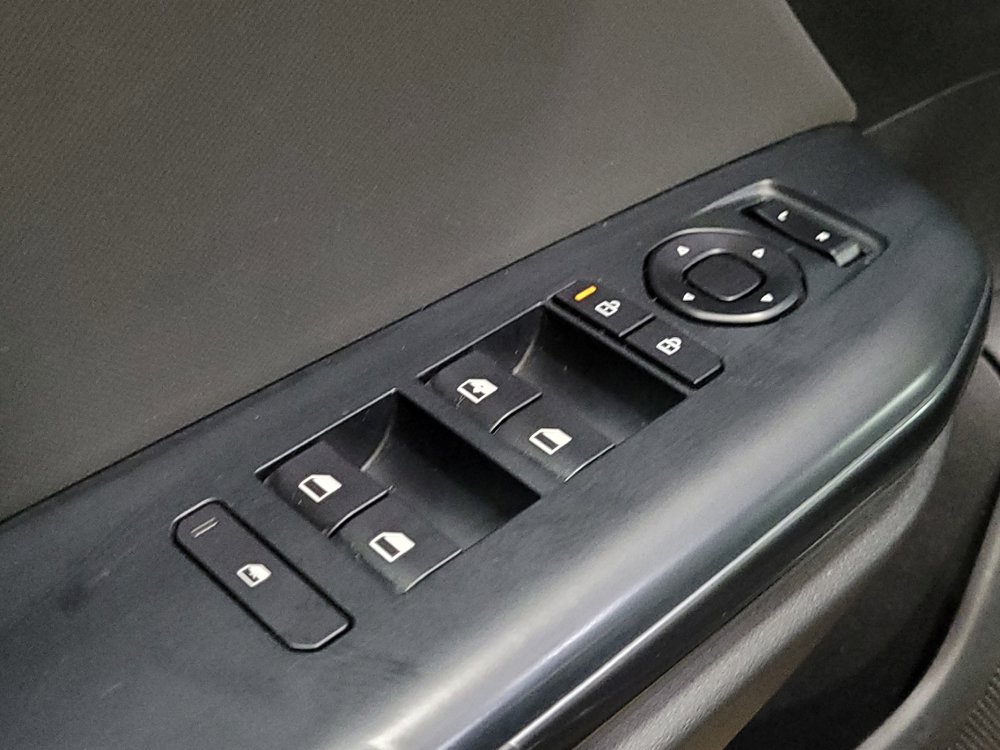 Used 2025 Kia K4 FWD image 27