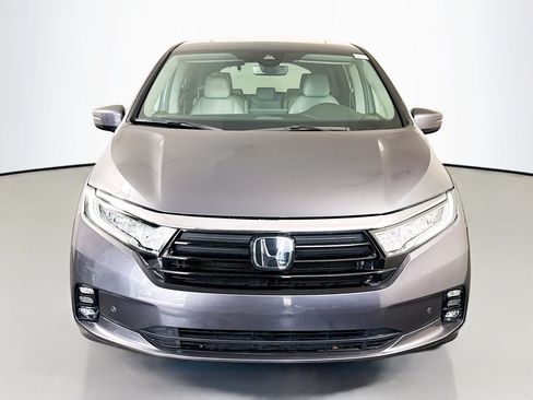 Used 2023 Honda Odyssey Elite image 2