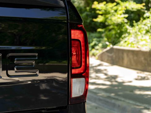 Used 2025 Honda Ridgeline Black Edition image 13