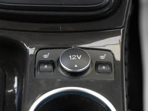 Used 2015 Ford Escape Titanium w/ Equipment Group 301A AWD/4WD image 33