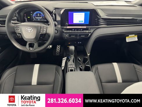 New 2026 Toyota Camry SE FWD image 7