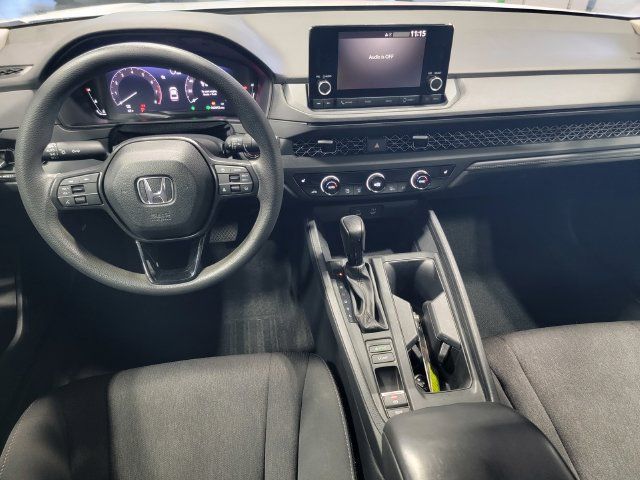 Used 2023 Honda Accord EX image 28