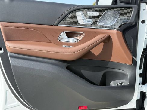 New 2026 Mercedes-Benz GLE 53 AMG 4MATIC Coupe image 15