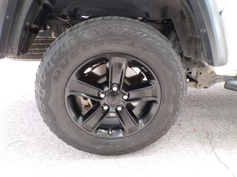 Used 2020 Jeep Gladiator Sport AWD/4WD image 20