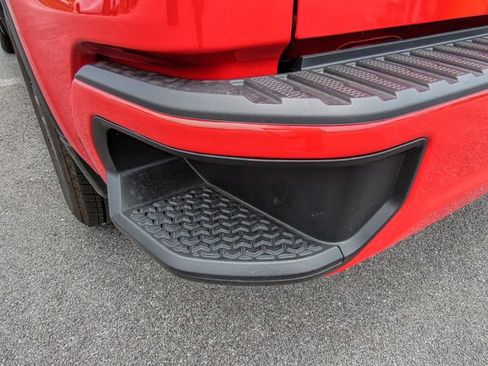 New 2025 GMC Sierra 1500 Elevation image 8