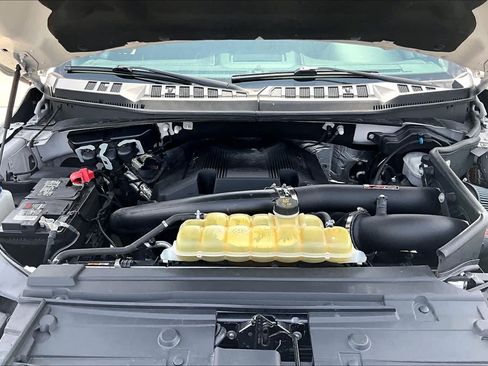 Used 2020 Ford F150 Lariat w/ Equipment Group 502A Luxury AWD/4WD image 29