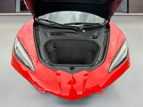 Used 2022 Chevrolet Corvette Stingray Coupe w/ 1LT RWD image 40
