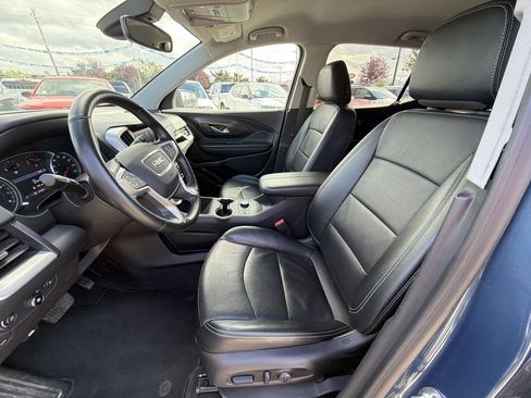 Used 2024 GMC Terrain SLT AWD/4WD image 13